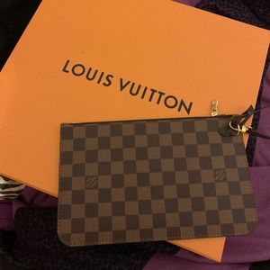 Louis Vuitton Neverfull Pouch!